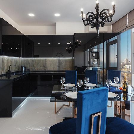 Royal Apartment Одеса Екстериор снимка