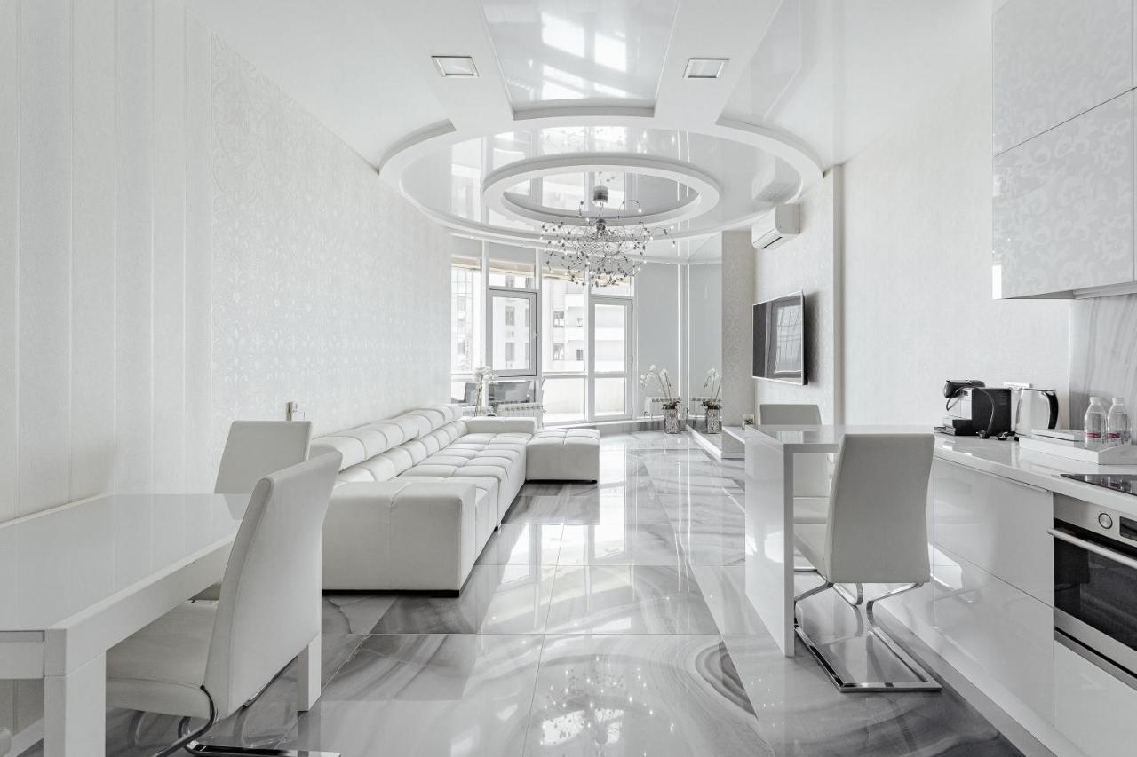 Royal Apartment Одеса Екстериор снимка